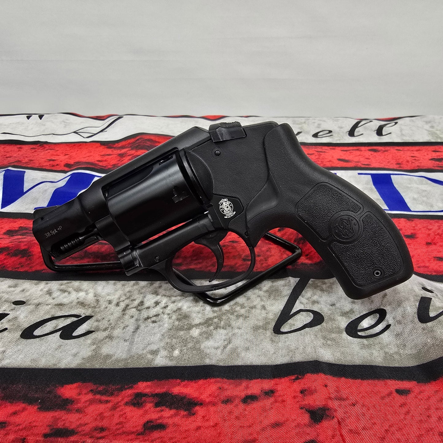 Smith and Wesson BG38